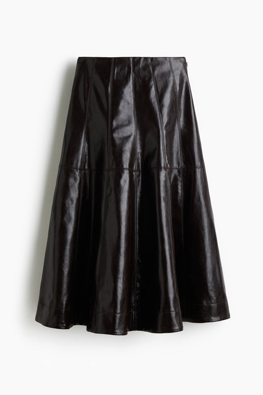 Coated circular skirt