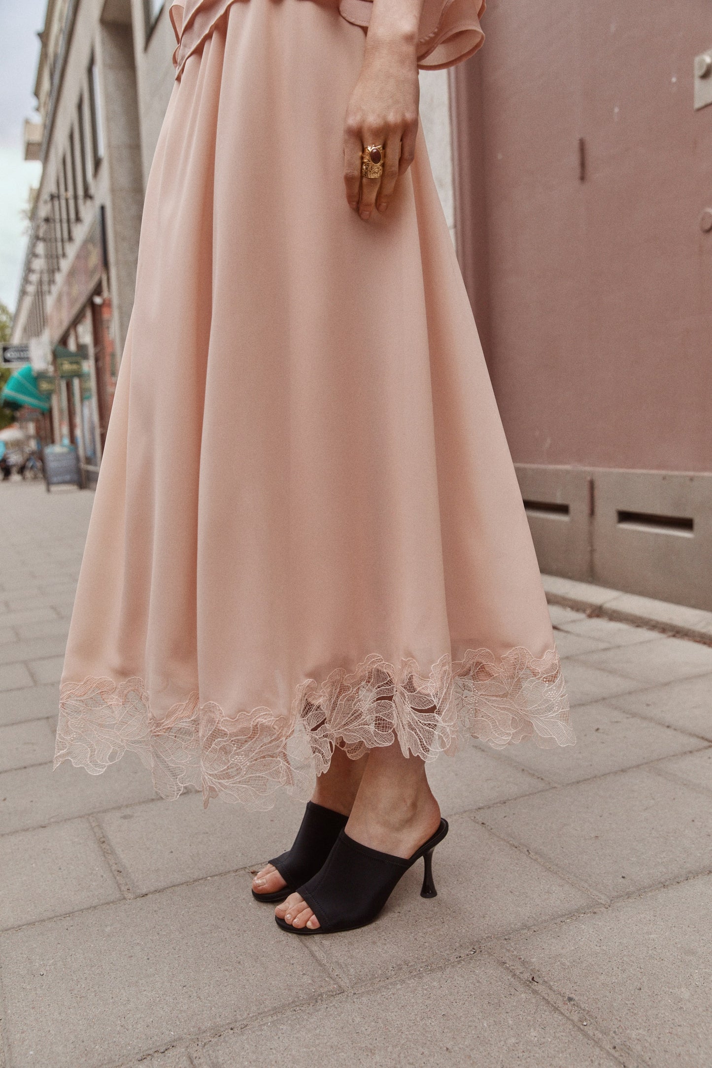 Lace-trimmed chiffon skirt