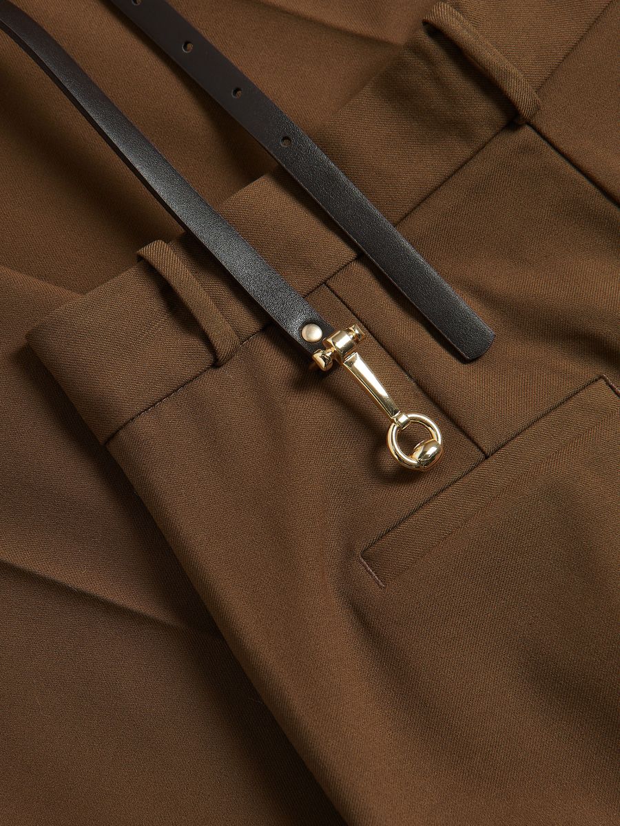 Cigarette trousers with belt