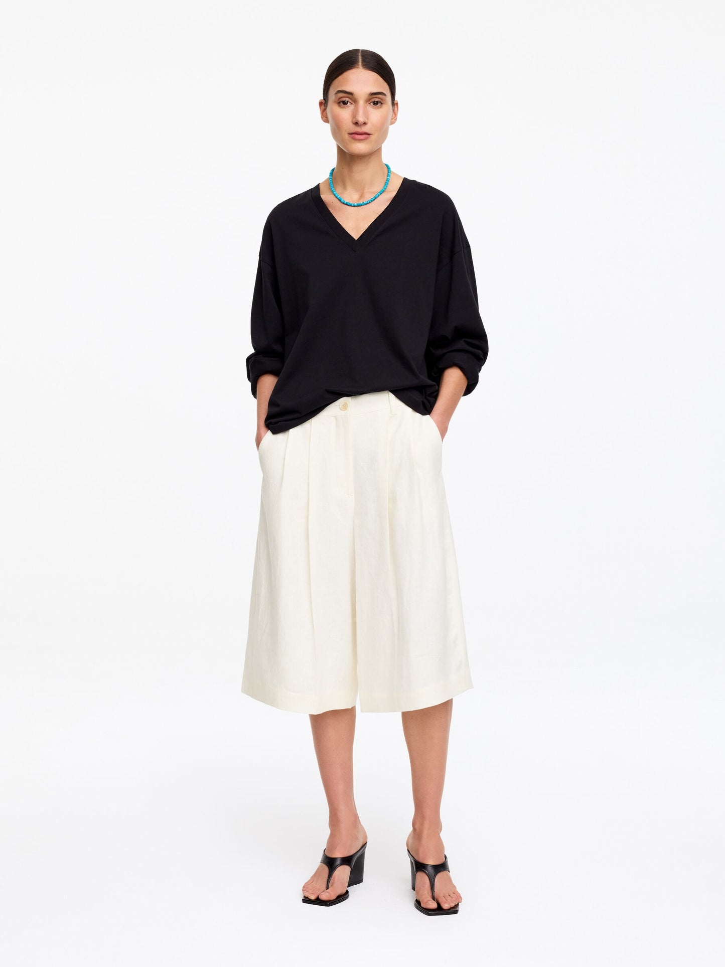 Tailored Linen Shorts