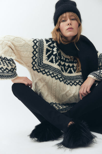 Jacquard-knit jumper