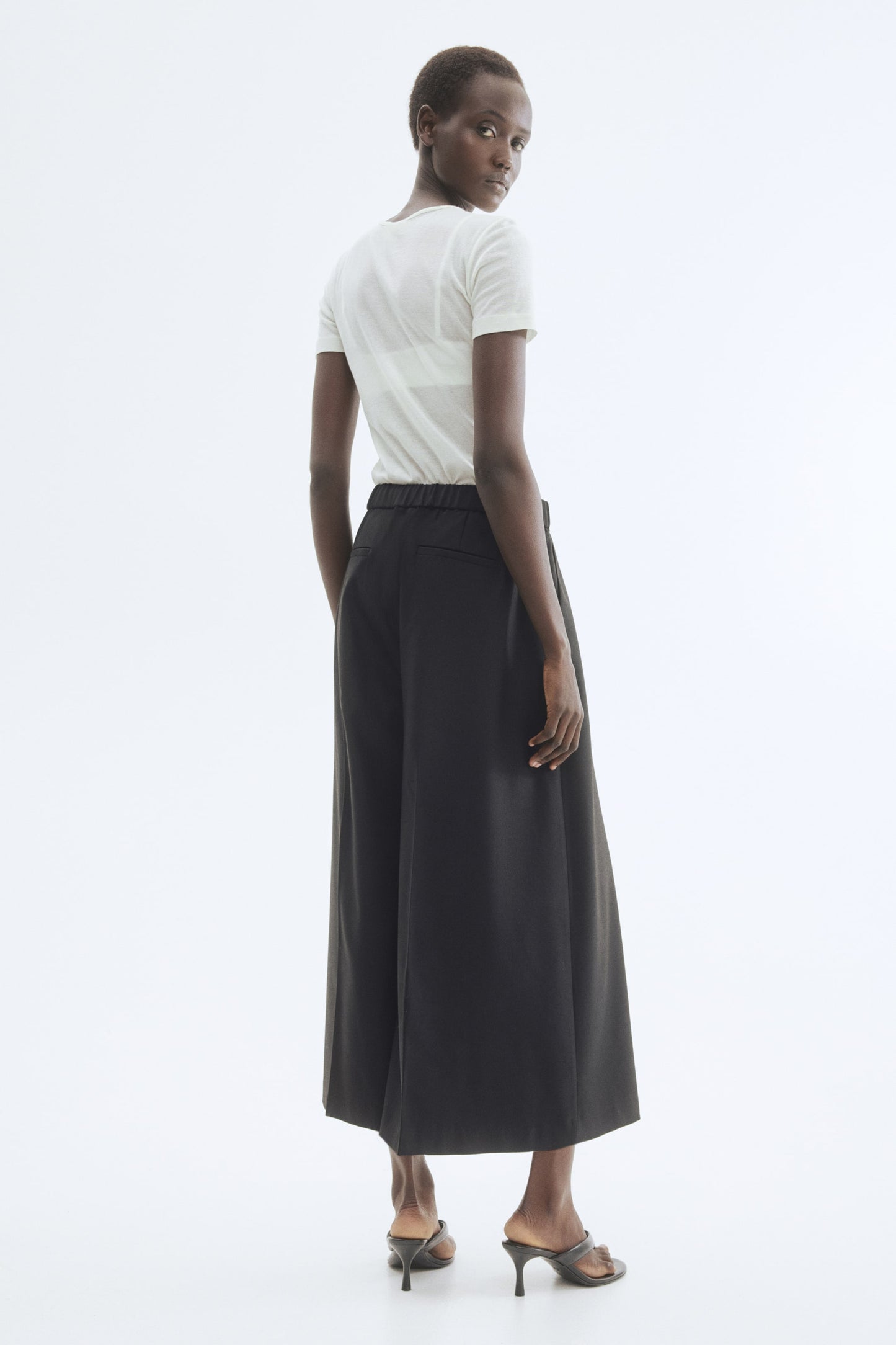 Pleat-front culottes