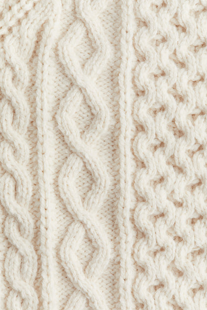 Cable-knit jumper