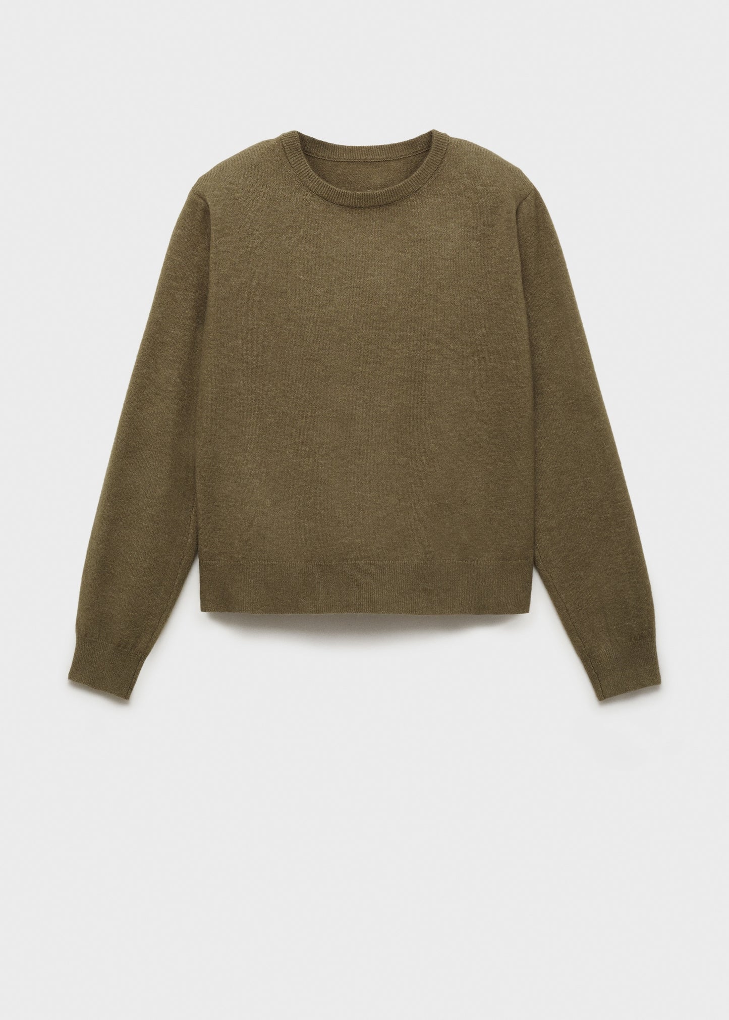 Round-neck knitted sweater