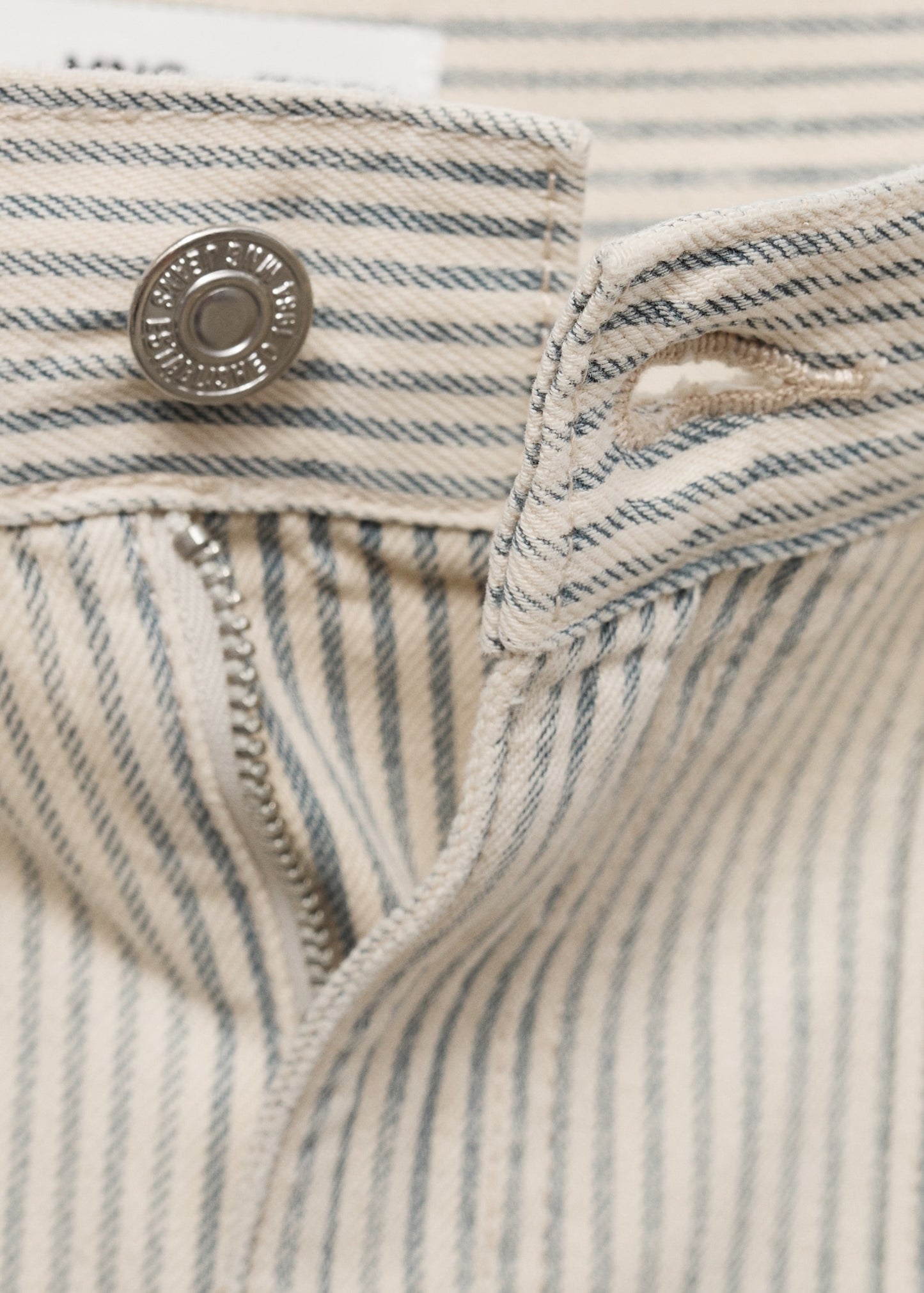 Striped wide-leg jeans