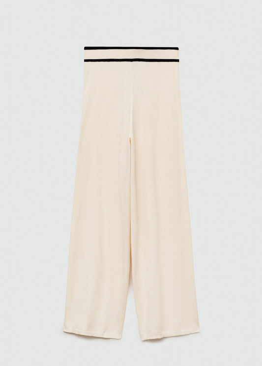 Straight knitted trousers