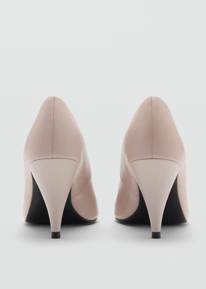 Funnel-heeled leather shoes