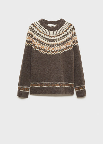 Round-neck knitted sweater