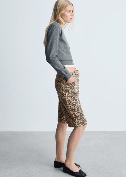 High-waist leopard-print bermuda shorts