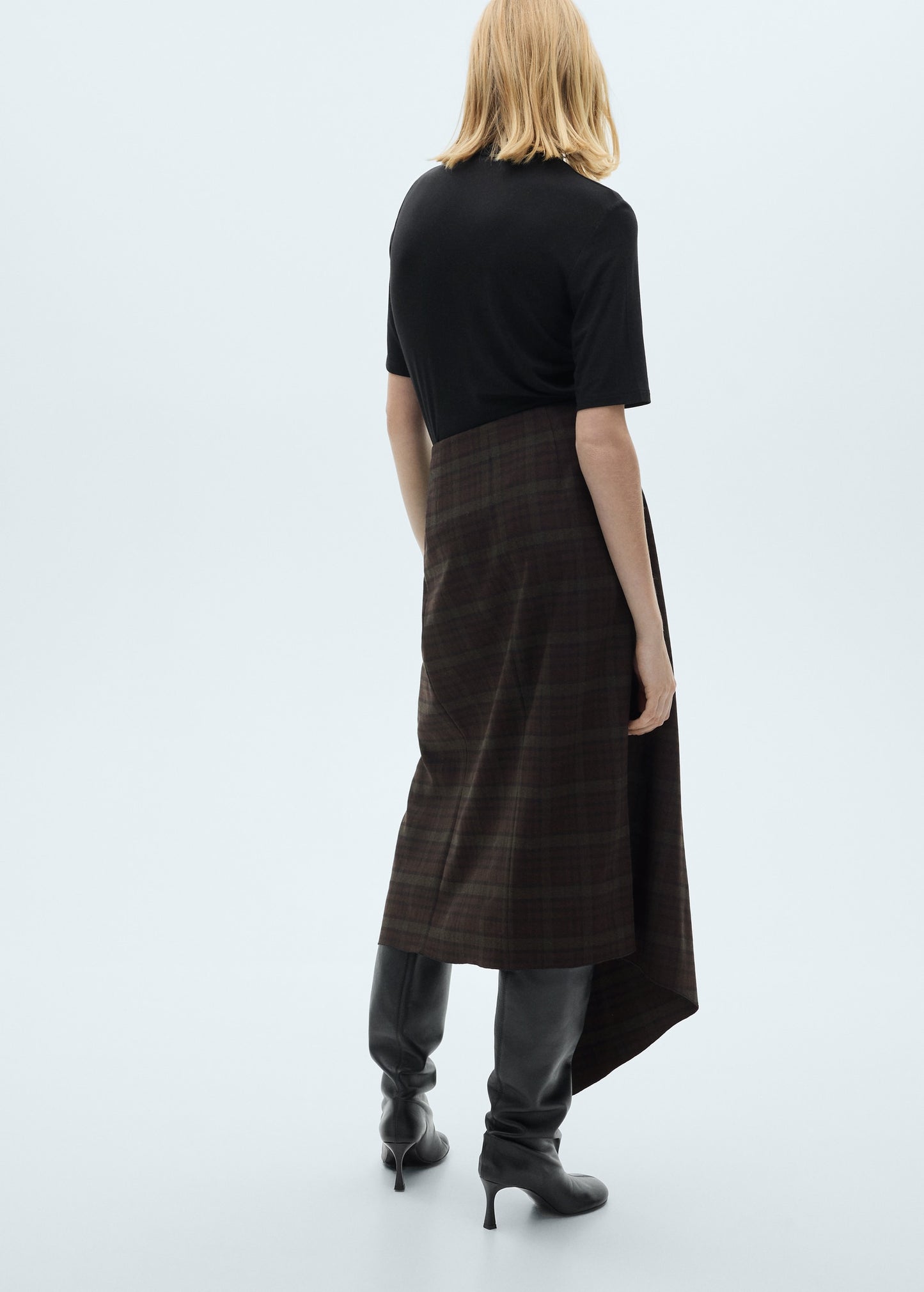 Checked asymmetric skirt