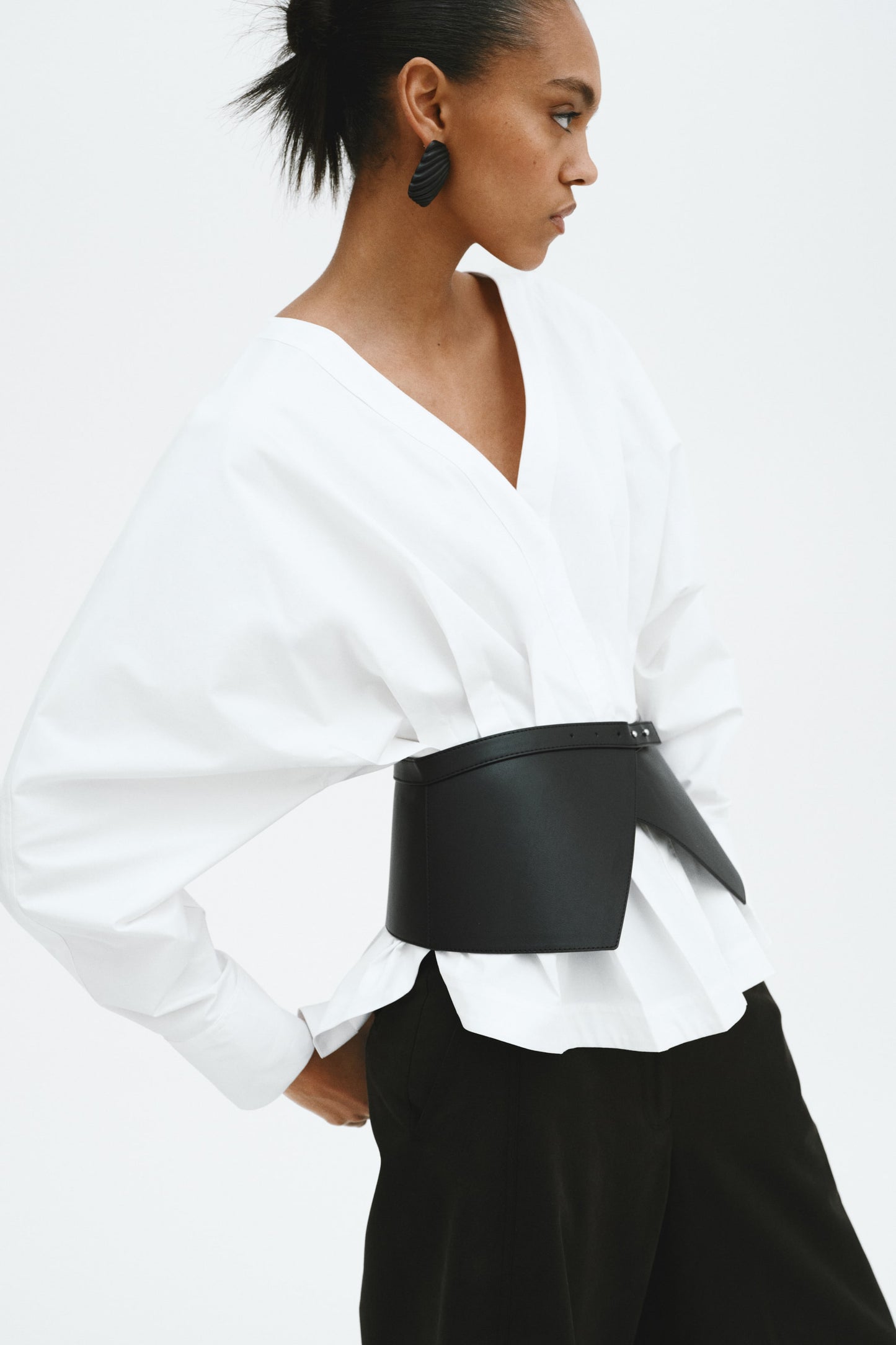 Waisted cotton blouse