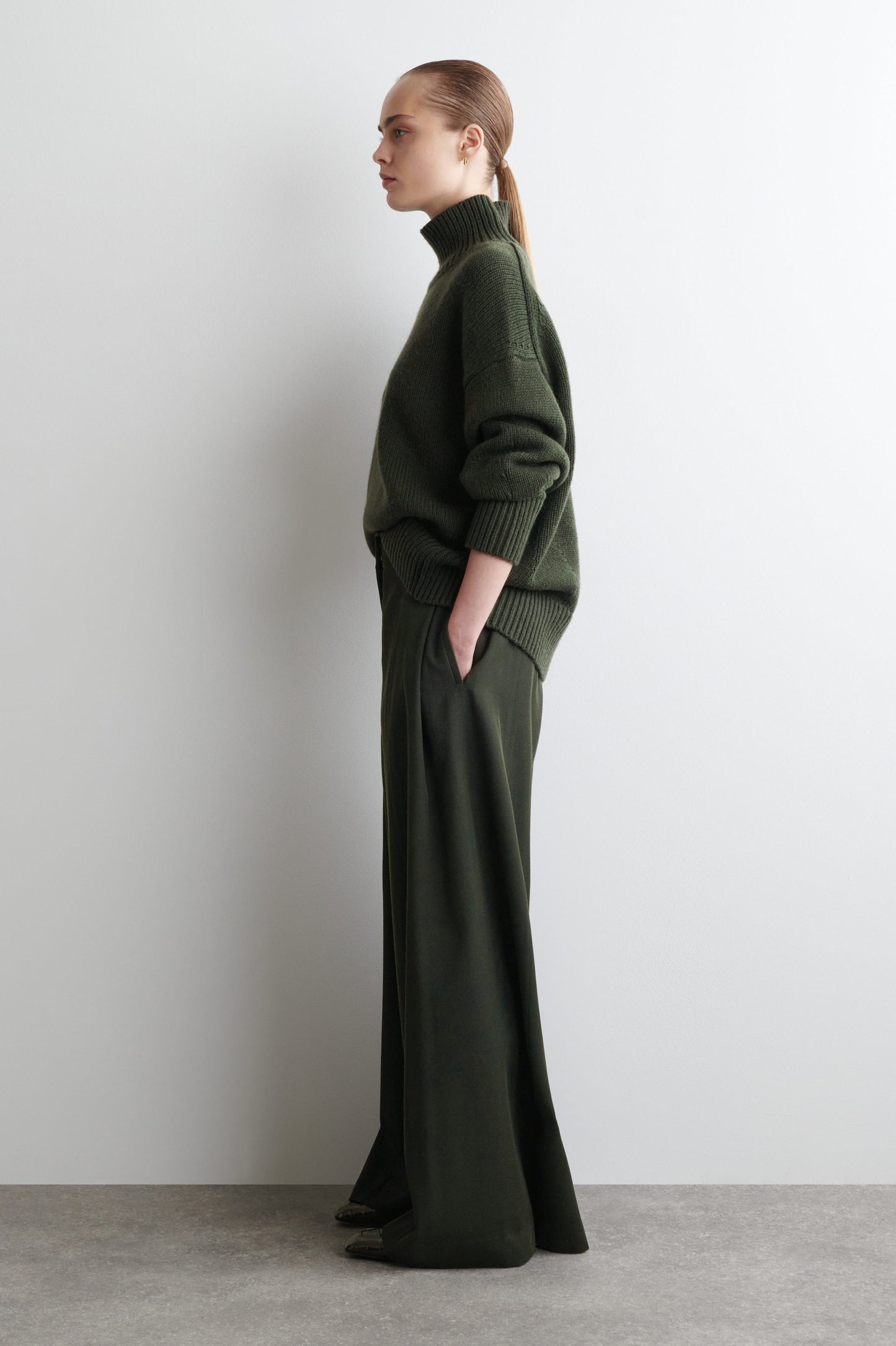 Relaxed Wool-Blend Wide-Leg Trousers