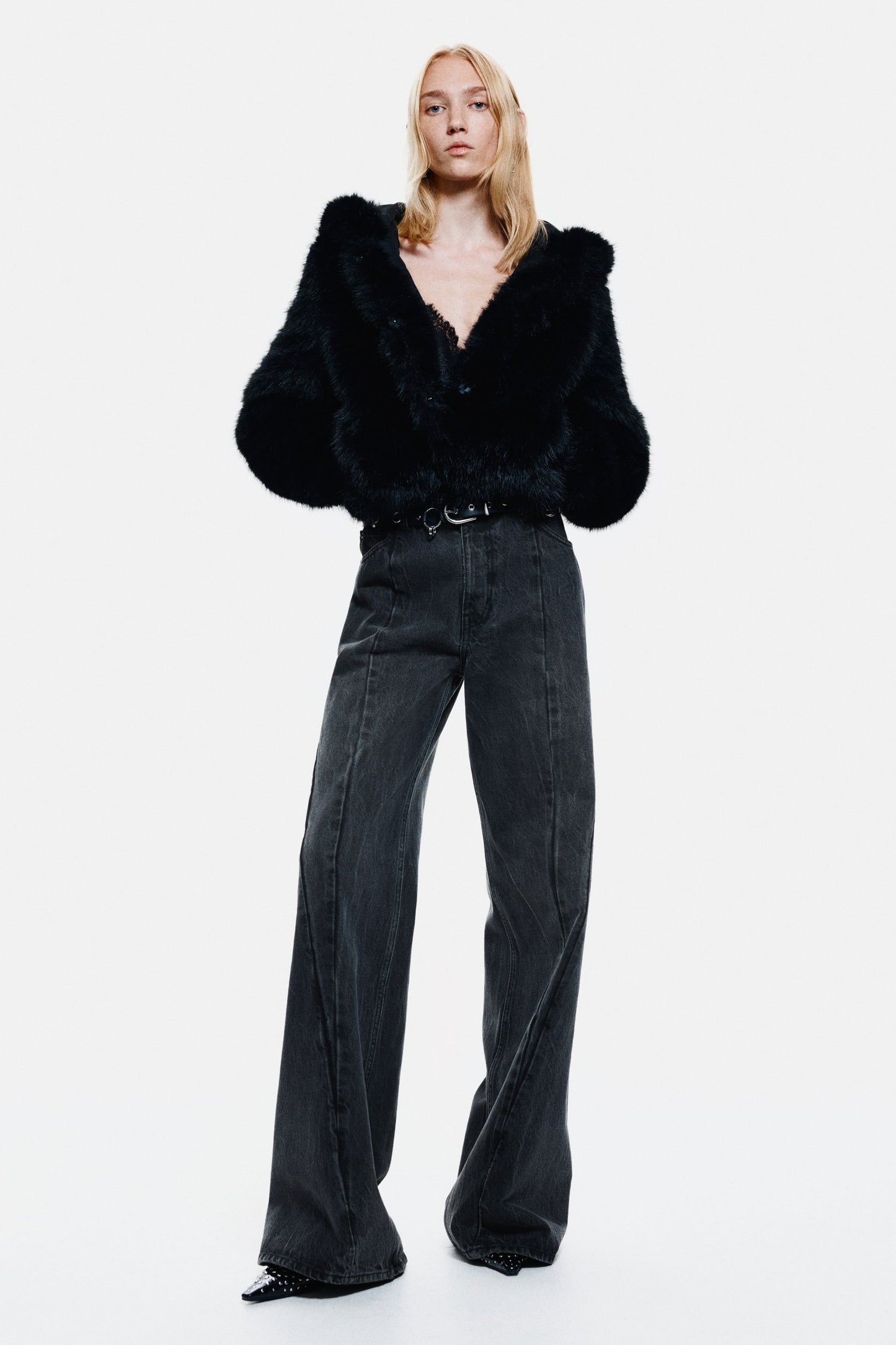 Seam-detail jeans