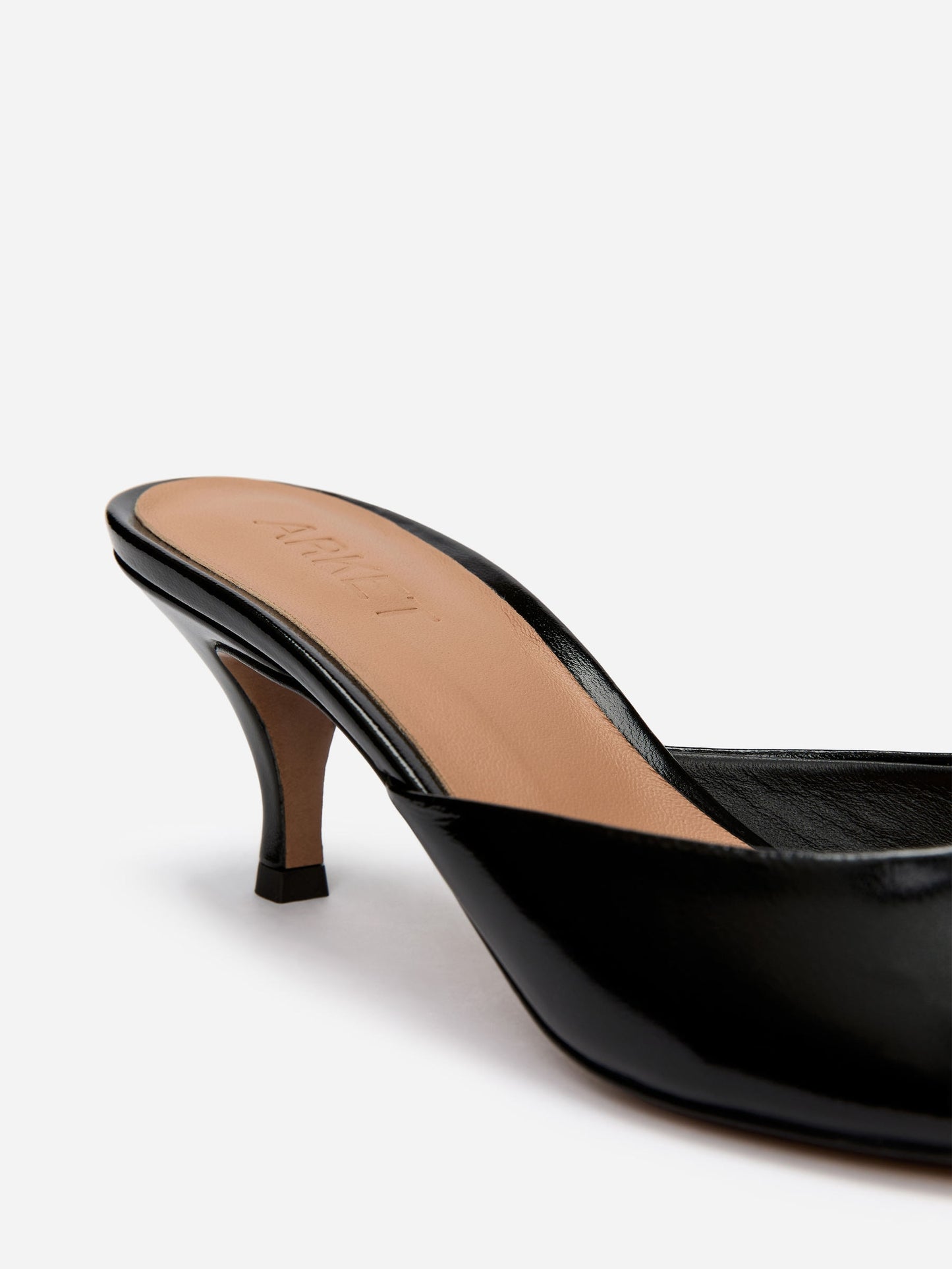 Peep-Toe Pumps