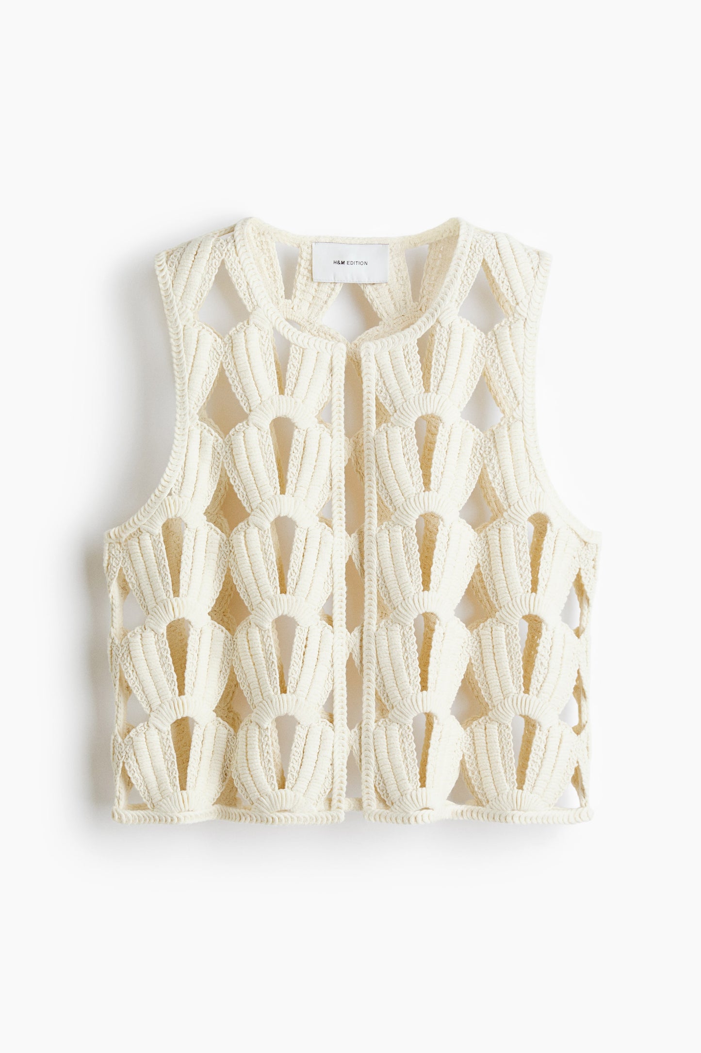 Crochet-look waistcoat