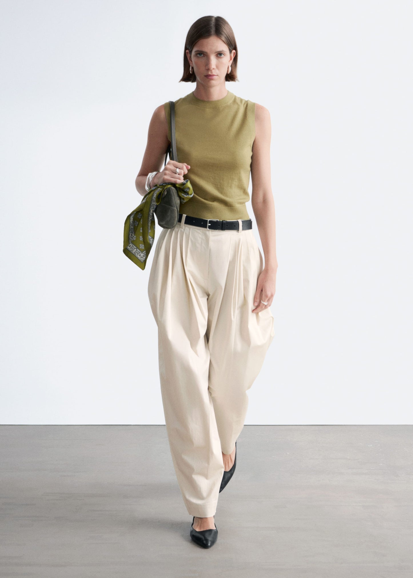Cashmere Sweater Vest