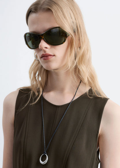 Vertical Cutline Midi Dress
