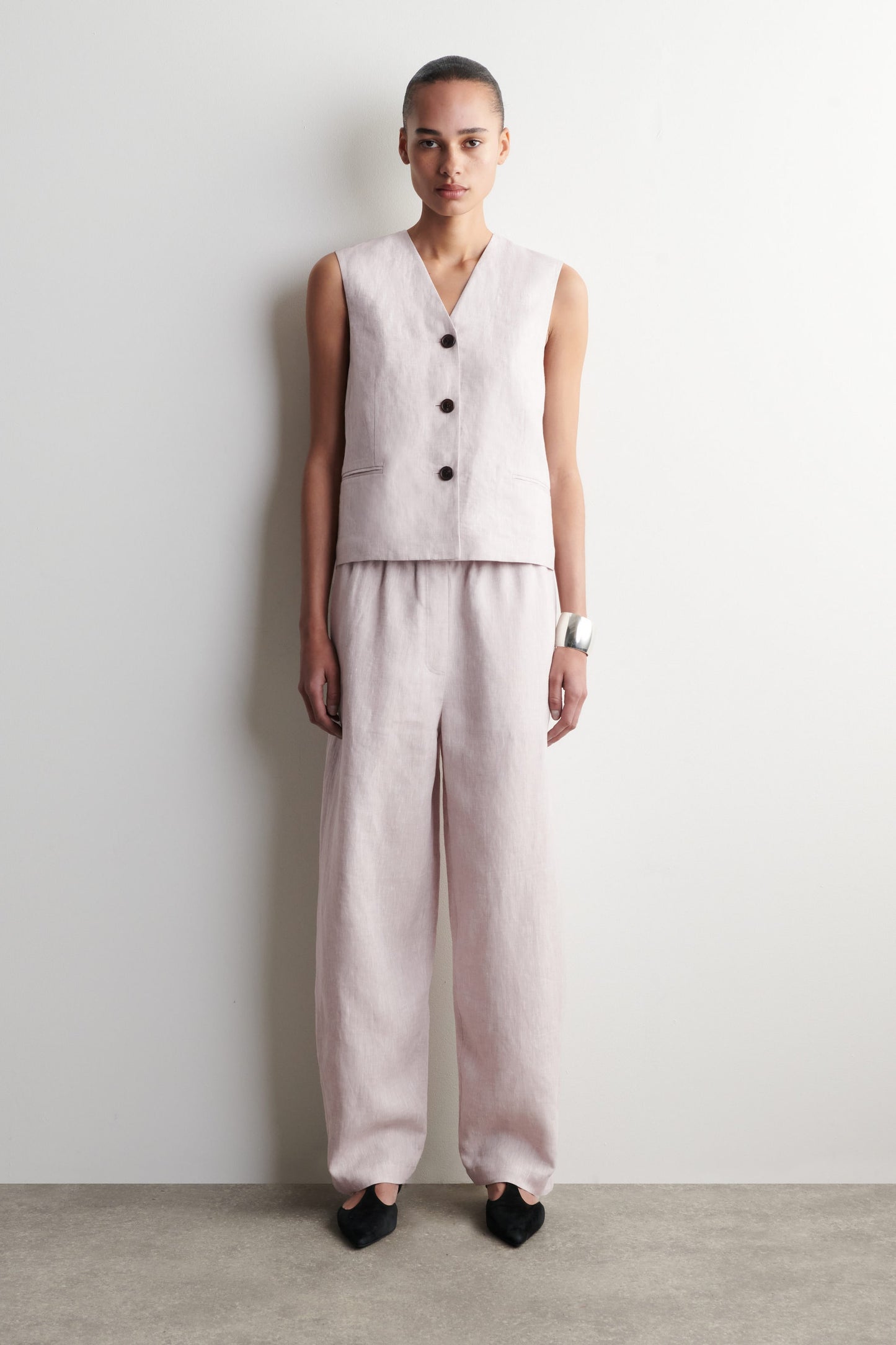 Elasticated Linen Barrel-Leg Trousers