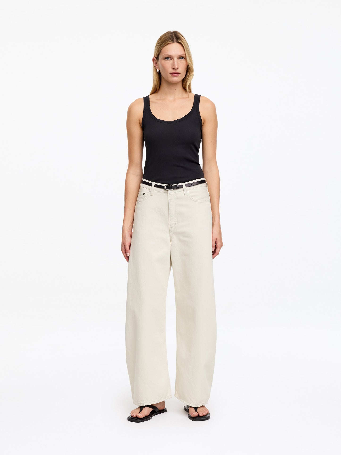 Peony Barrel Jeans