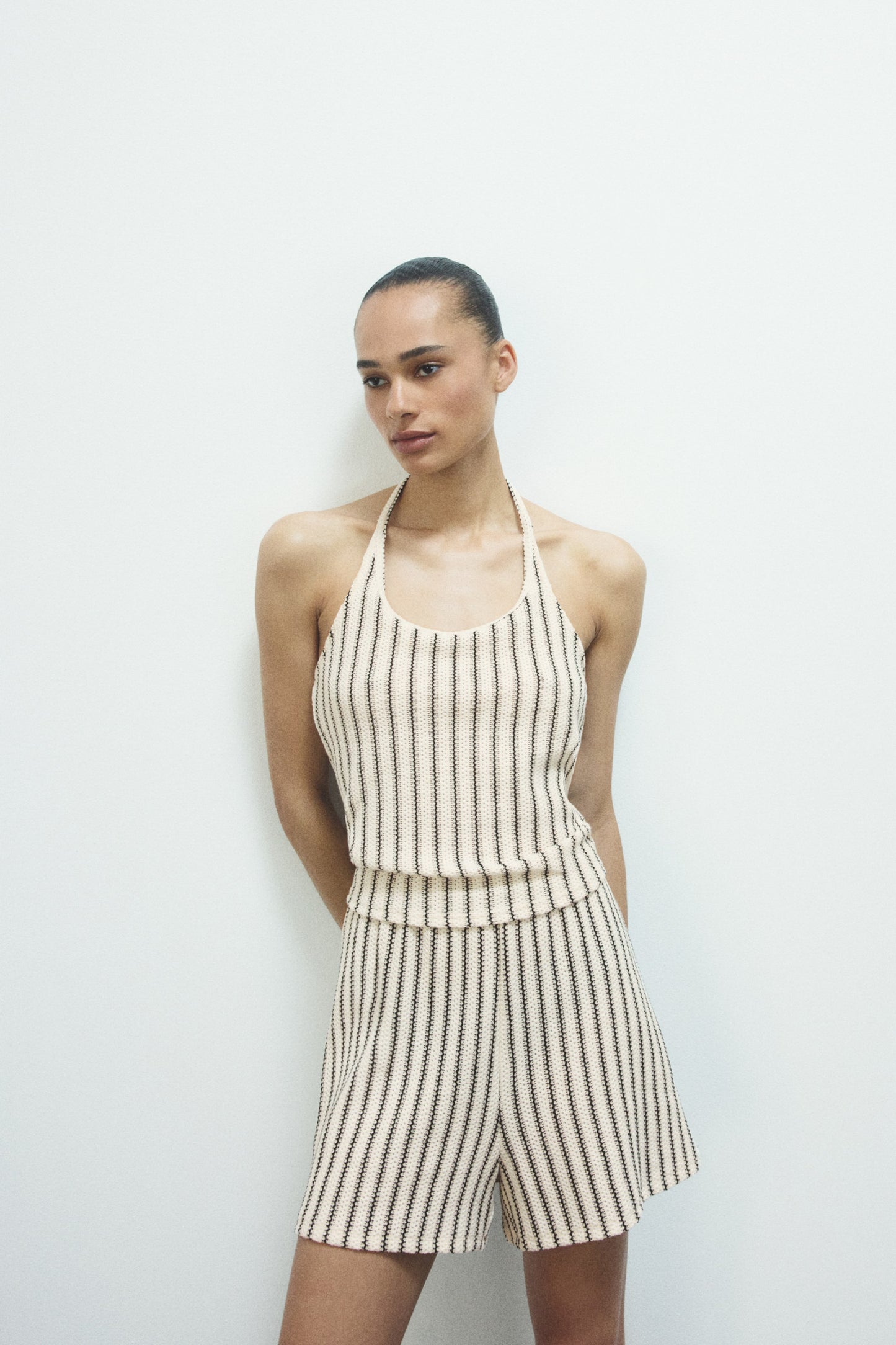 Women's Cream/Striped Pointelle-knit halterneck top | H&M GB