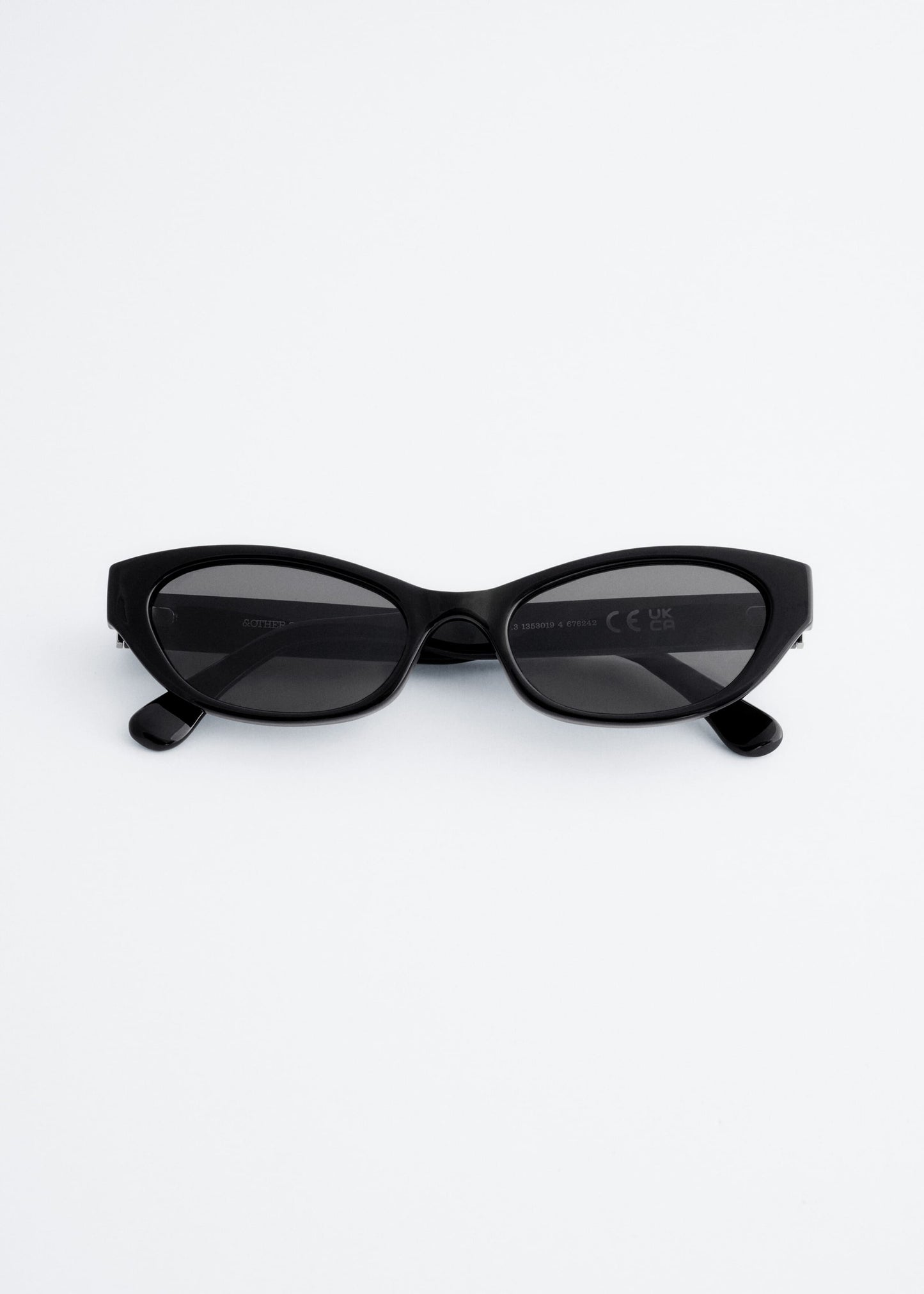 Oval Frame Sunglasses