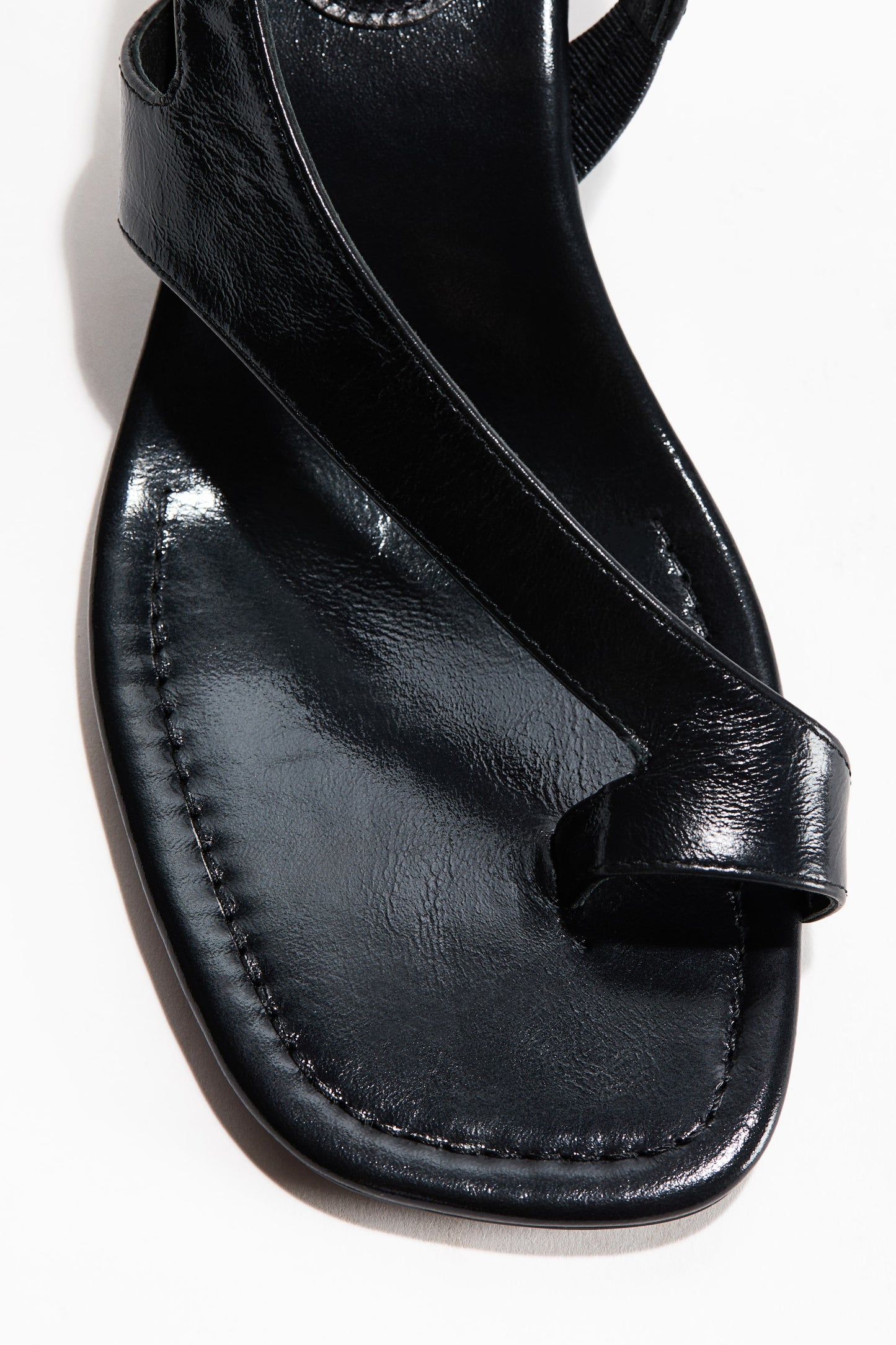 Kitten-heeled leather sandals