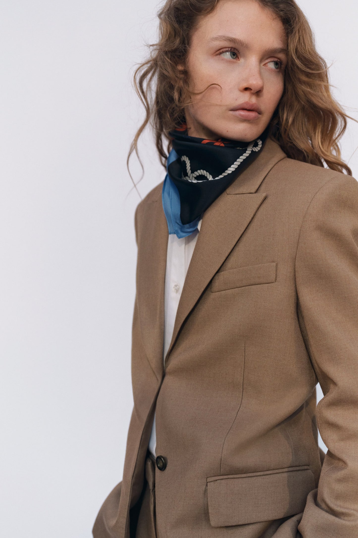 Long twill blazer