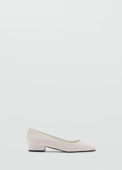 Open-toe leather shoes -