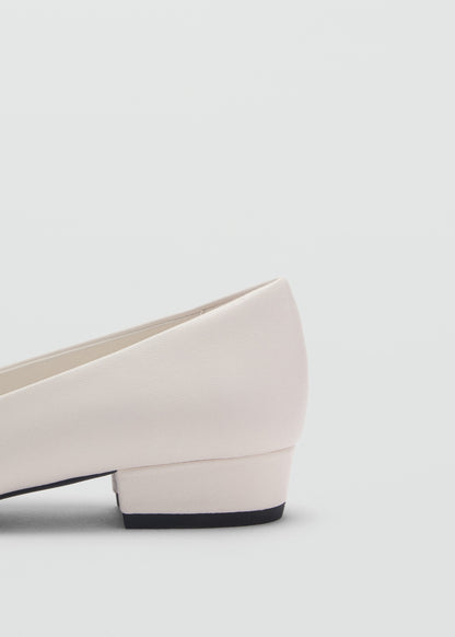 Open-toe leather shoes -