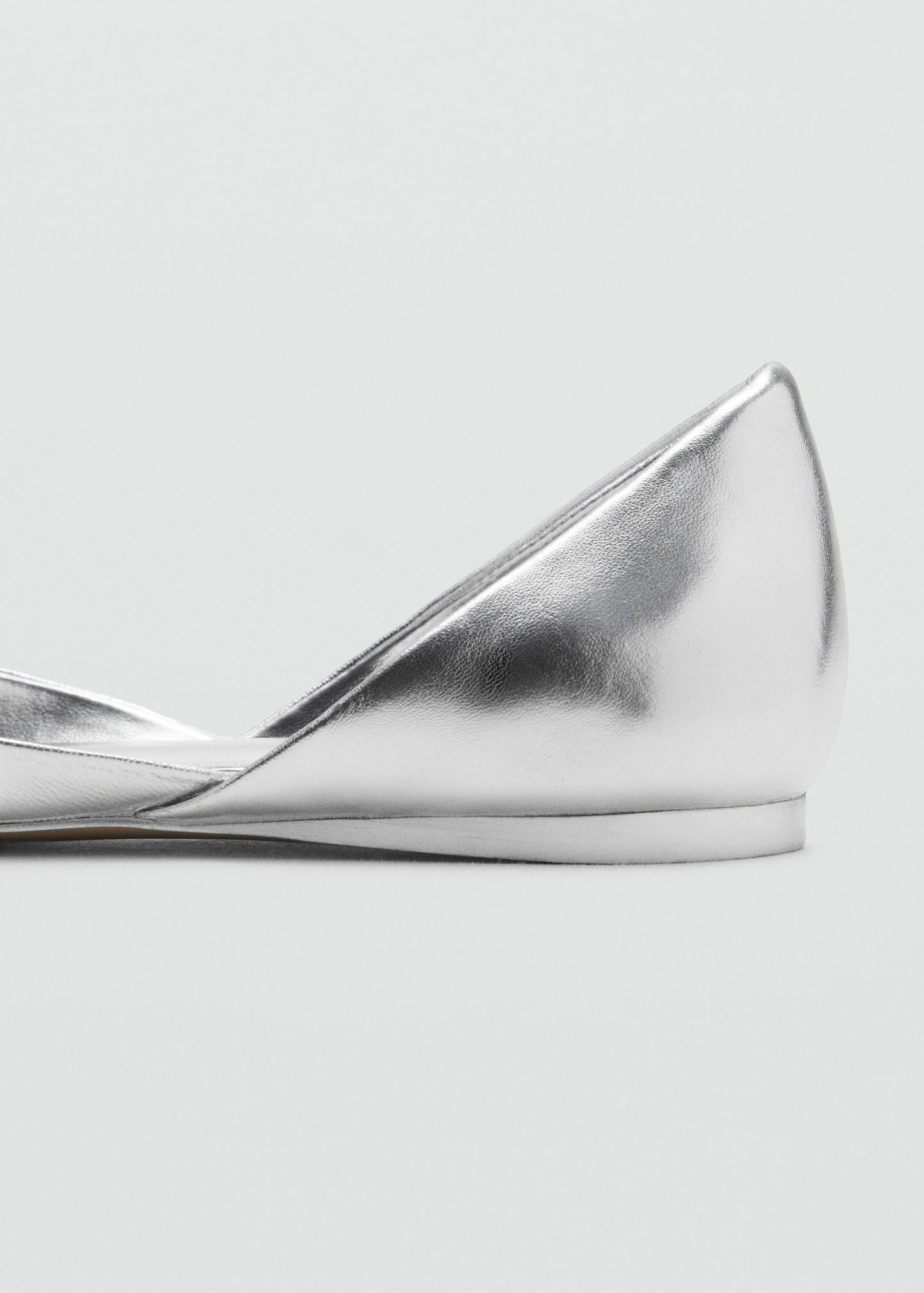 Metallic leather sandals