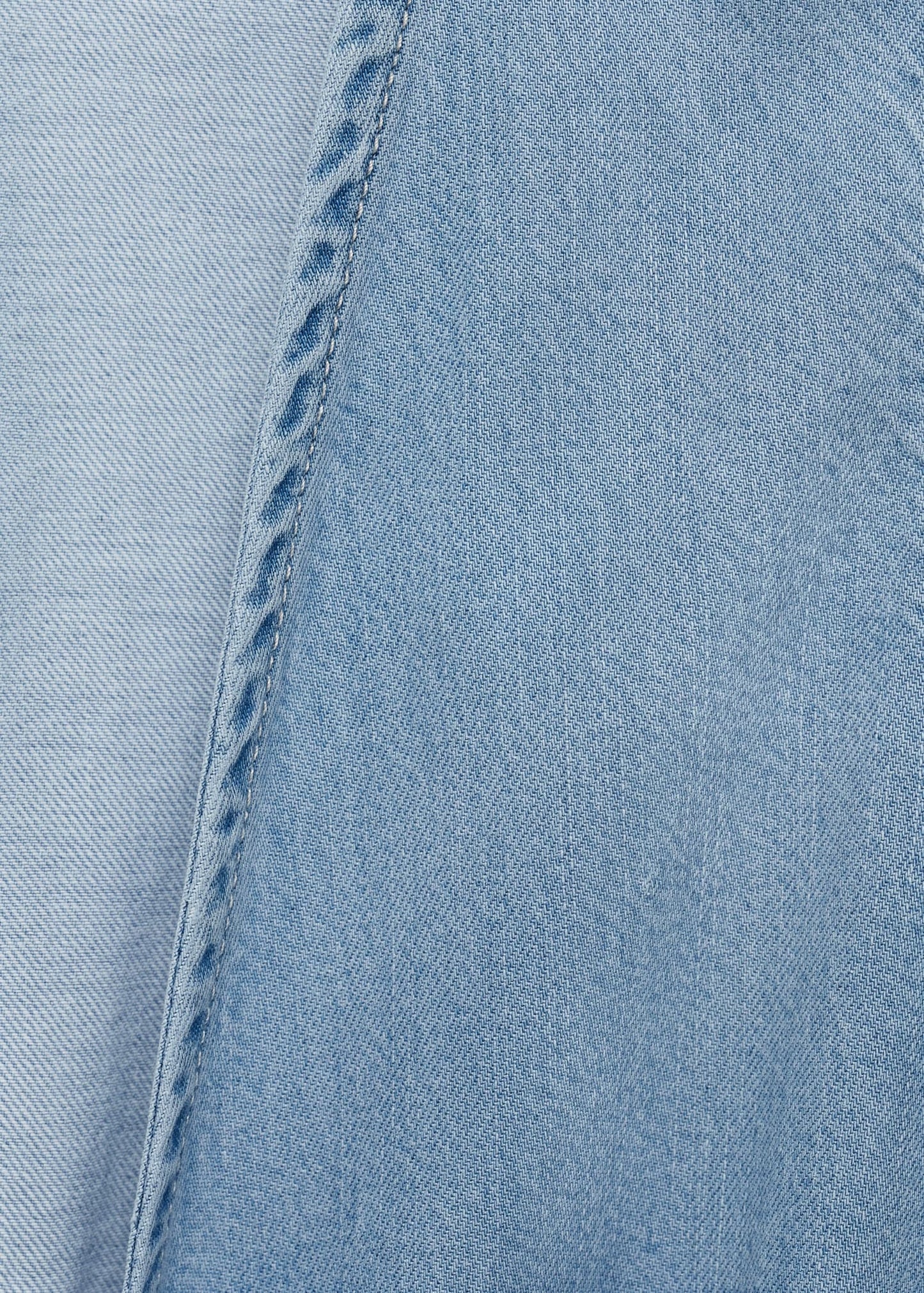 Lyocell top with tie closure