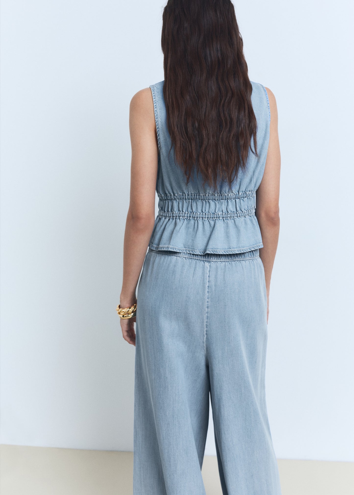 Lyocell top with tie closure