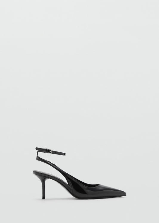 Pointed slingback shoes