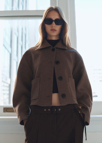Wool jacket with pockets