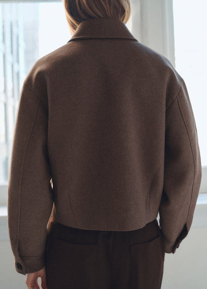 Wool jacket with pockets