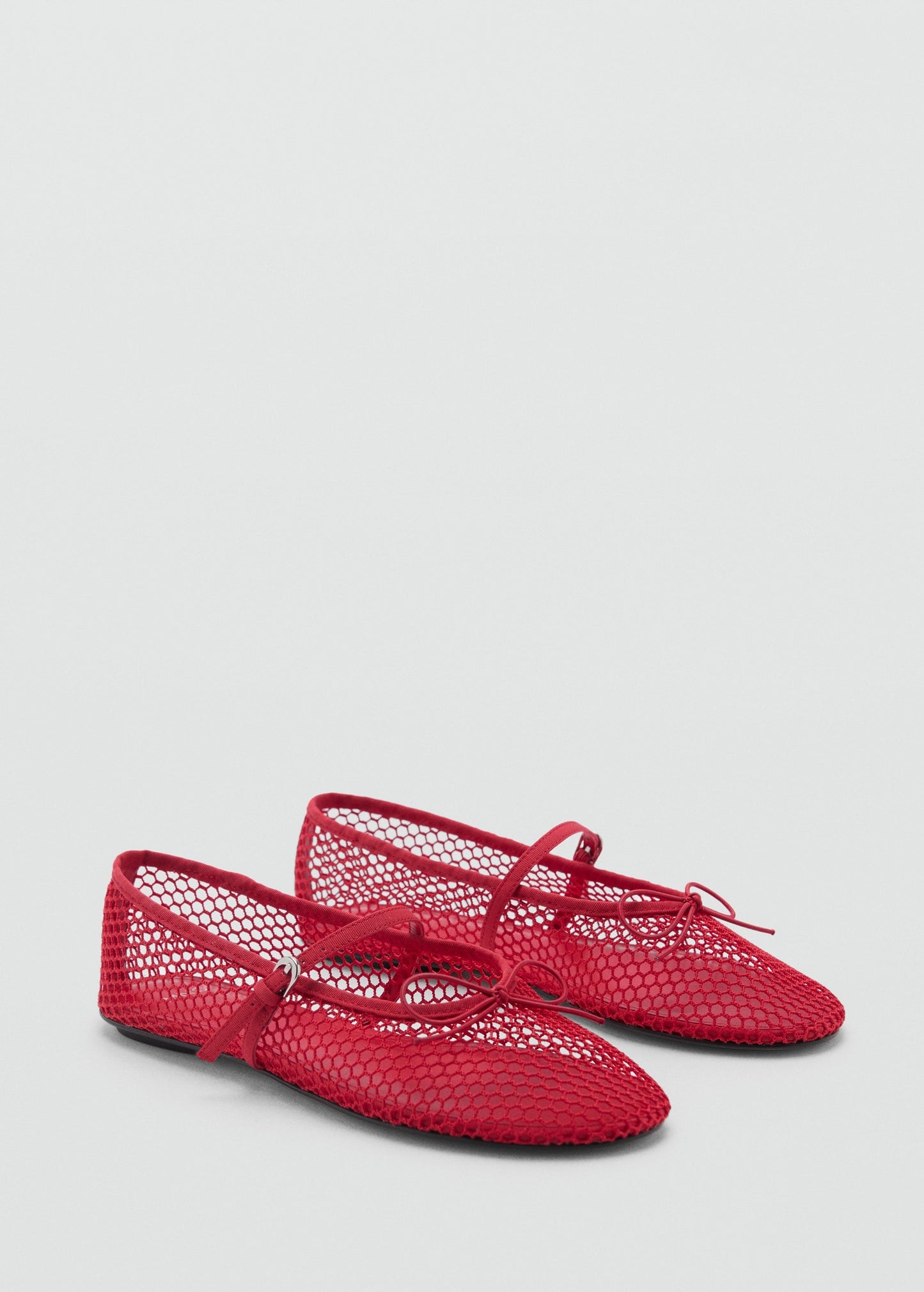 Mesh ballet flats with strap and buckle