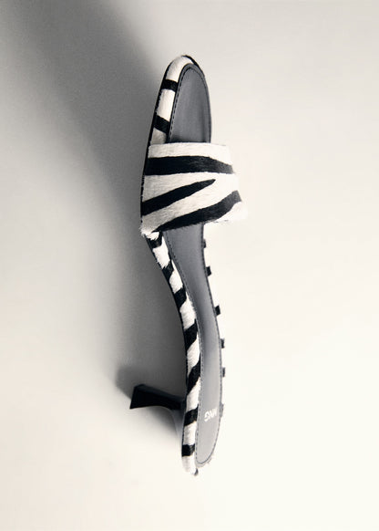 Zebra fur sandal