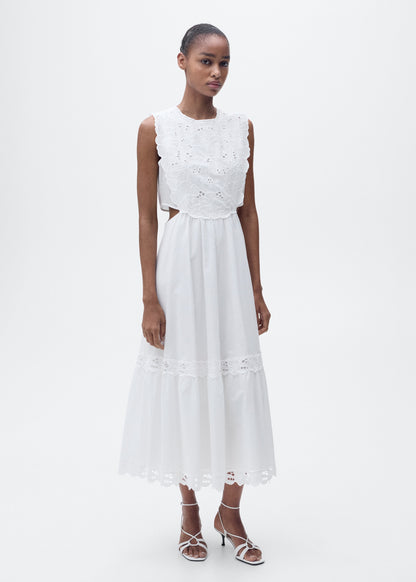 Embroidered dress with side slits