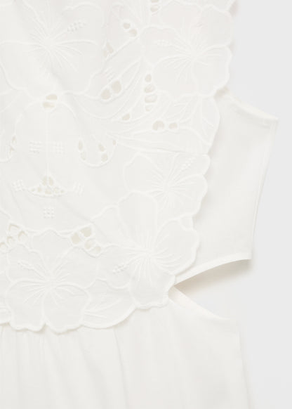 Embroidered dress with side slits