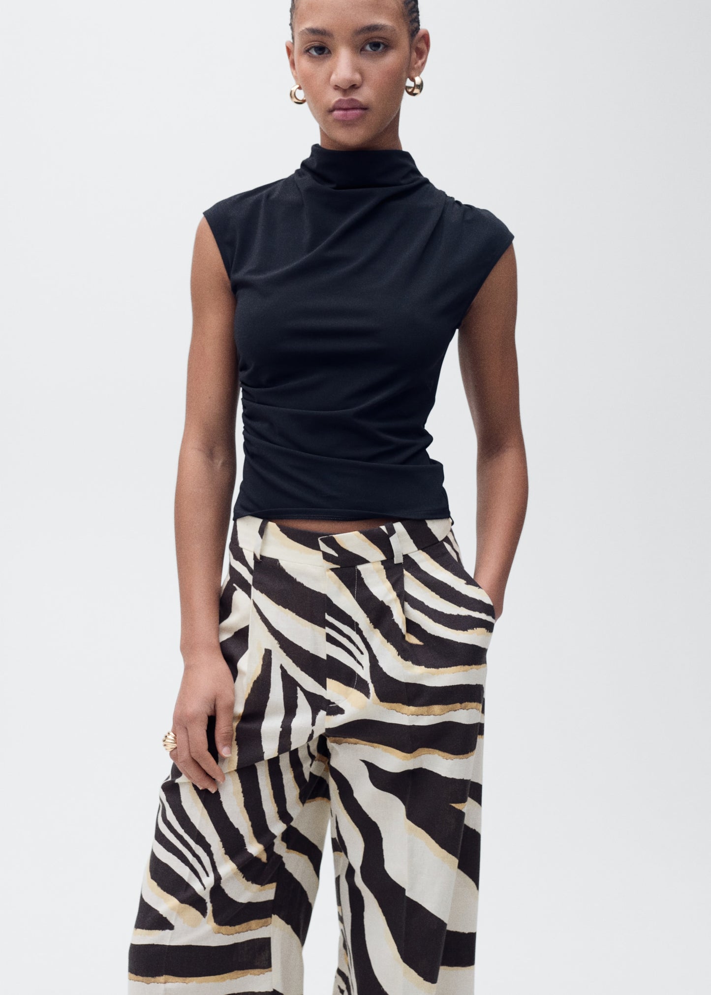 Zebra pleated wide leg trousers