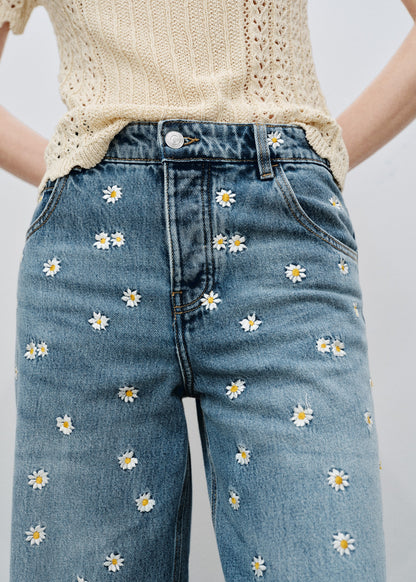 Flower embroidered wideleg jeans