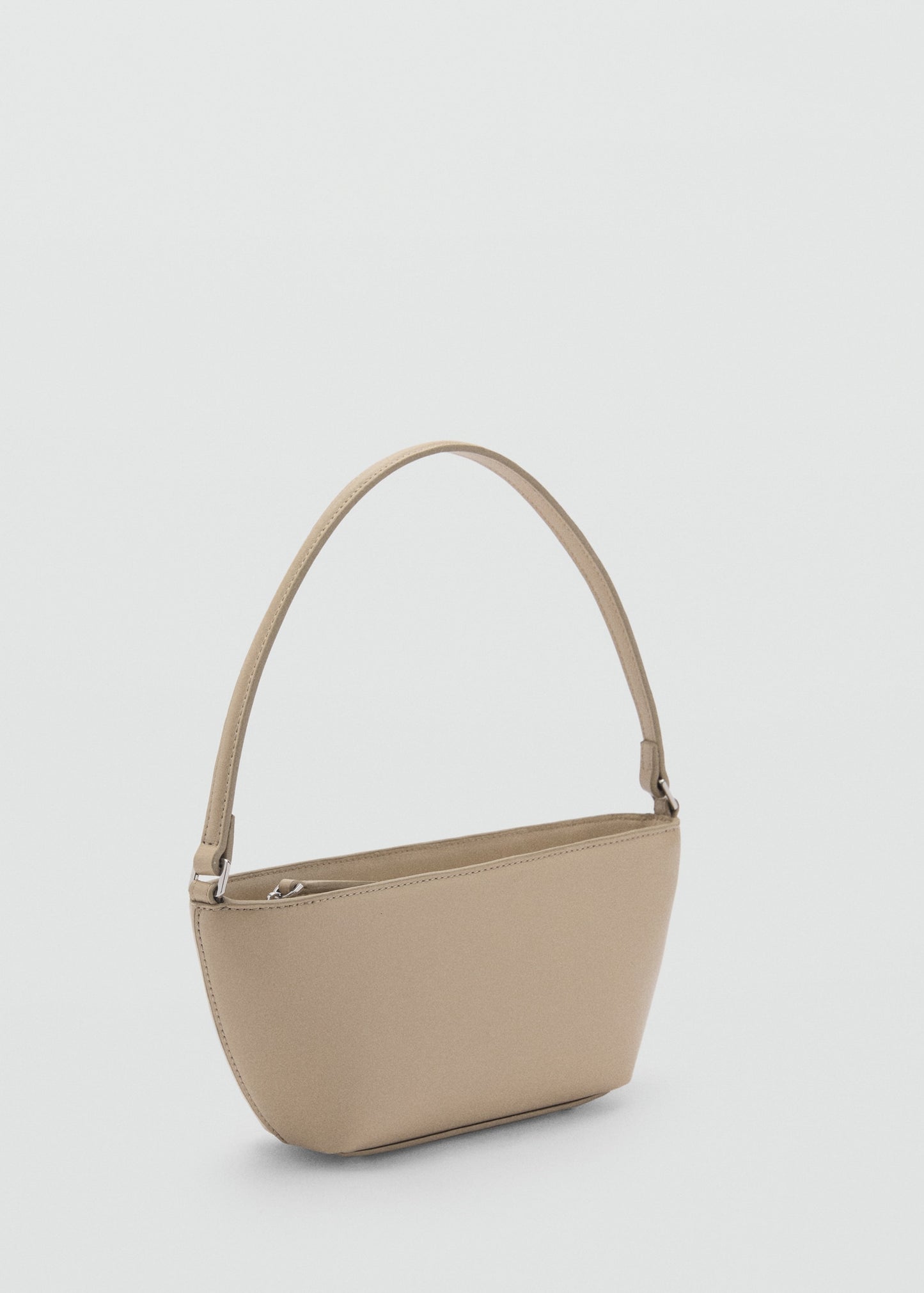 Oval shoulder bag -