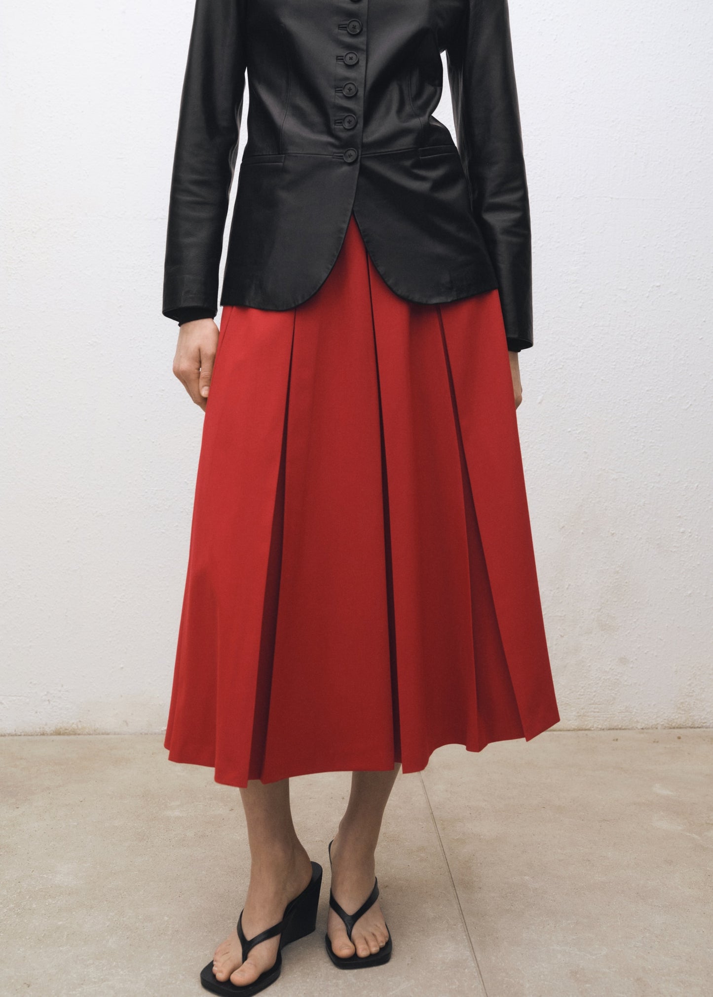 Wool-blend pleated skirt