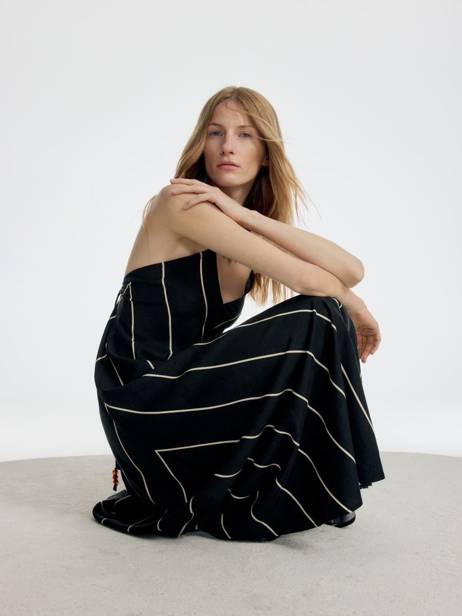 Mini dress with linen blend