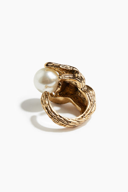 Bead-detail ring