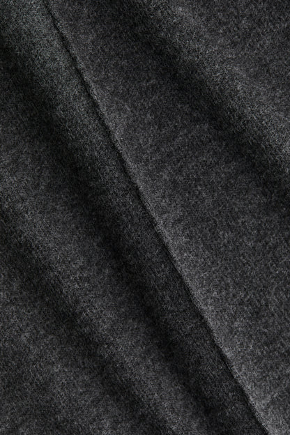 Loose-fit fine-knit top