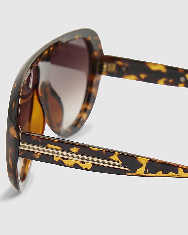 Tortoiseshell Aviator Sunglasses