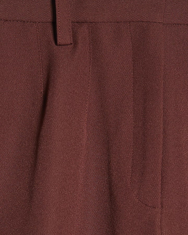 Brown Tailored Barrell Leg Trousers