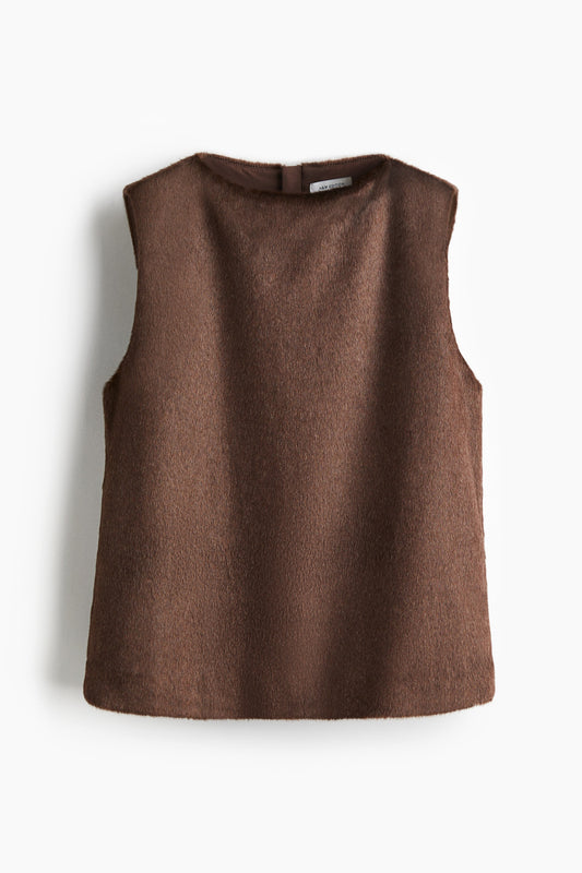 Sleeveless top