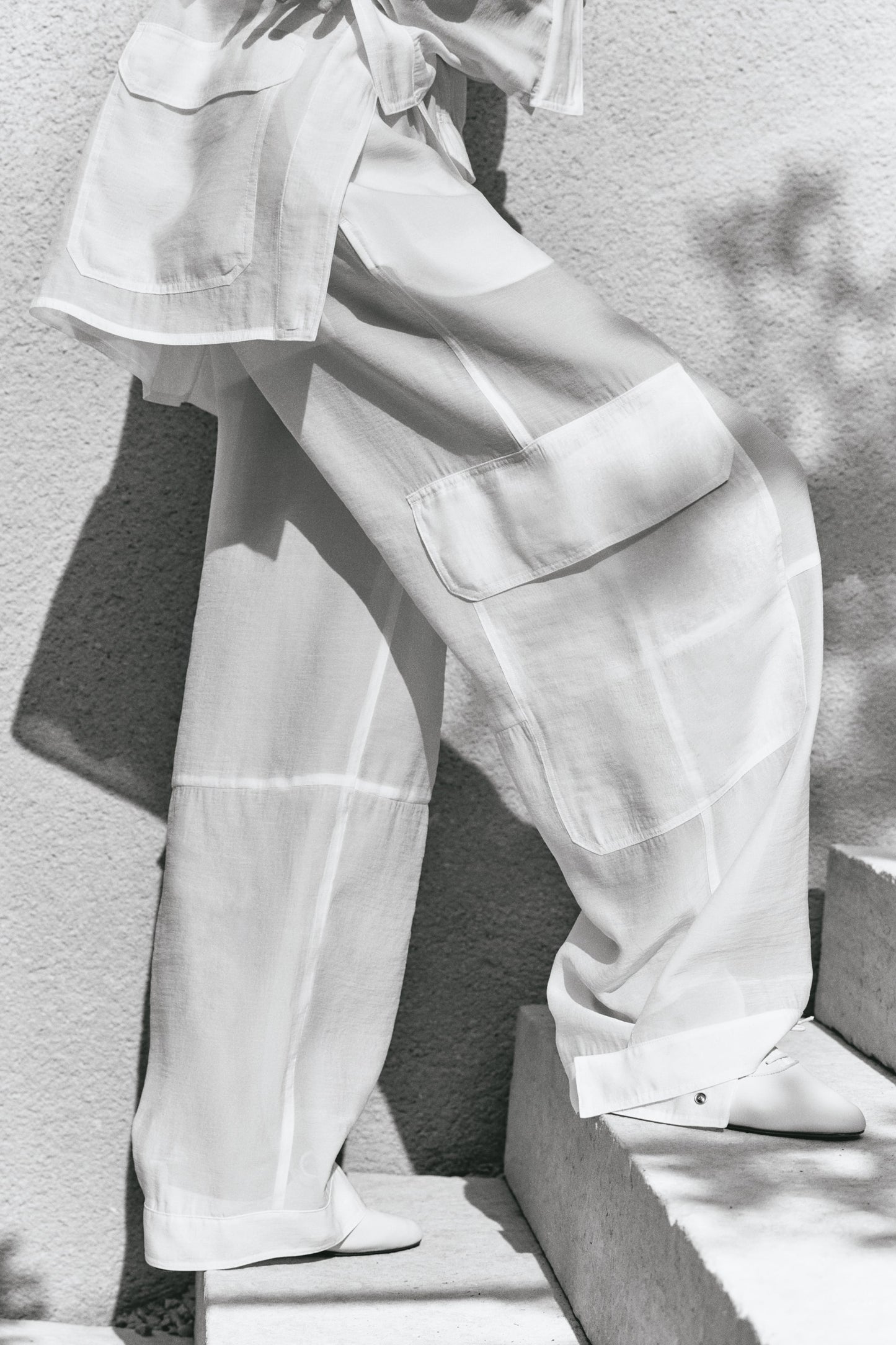 Women's White Cargo pull-on trousers